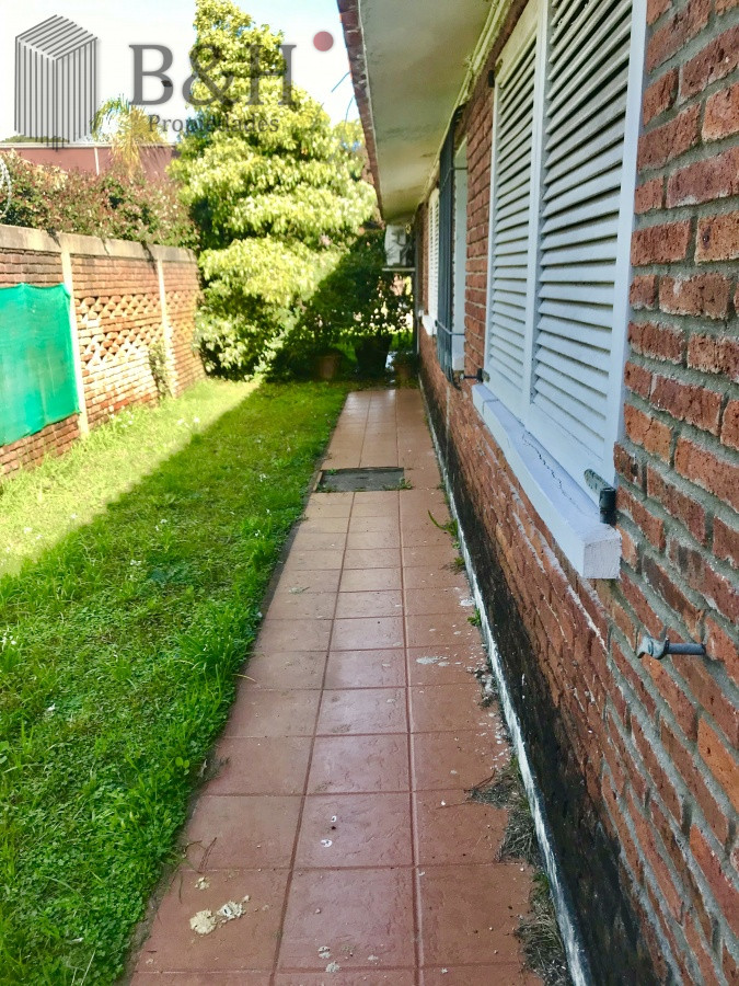 Casa ID.736 - Punta del Este, área comercial Pda. 5