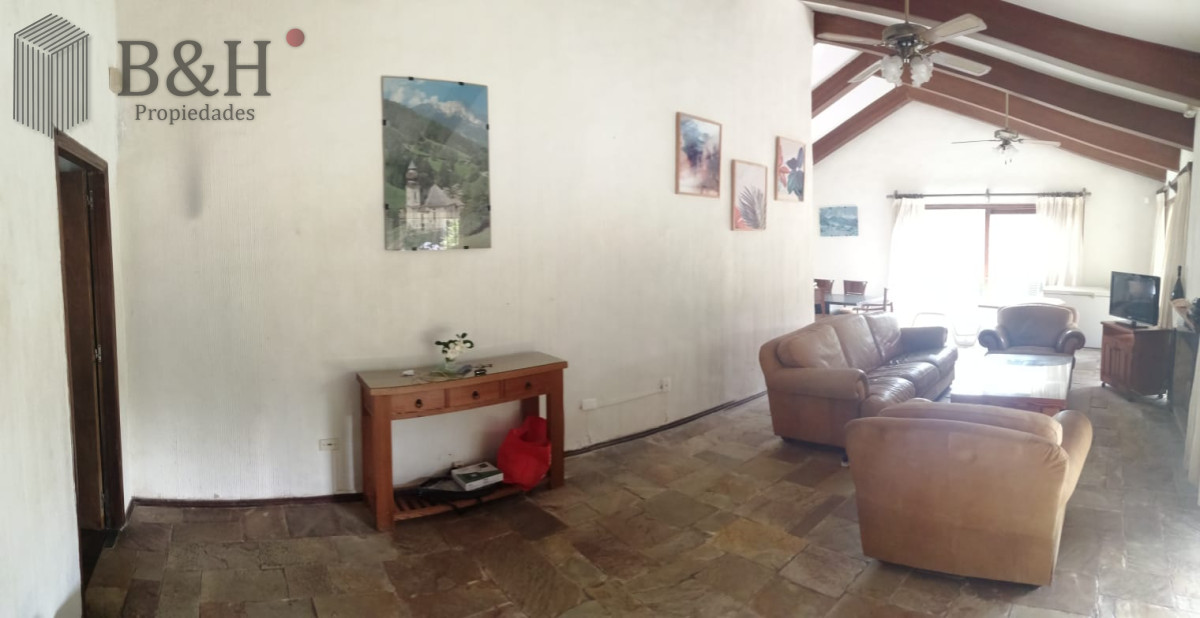 Casa ID.725 - Gran Casa en San Rafael para esta Temporada
