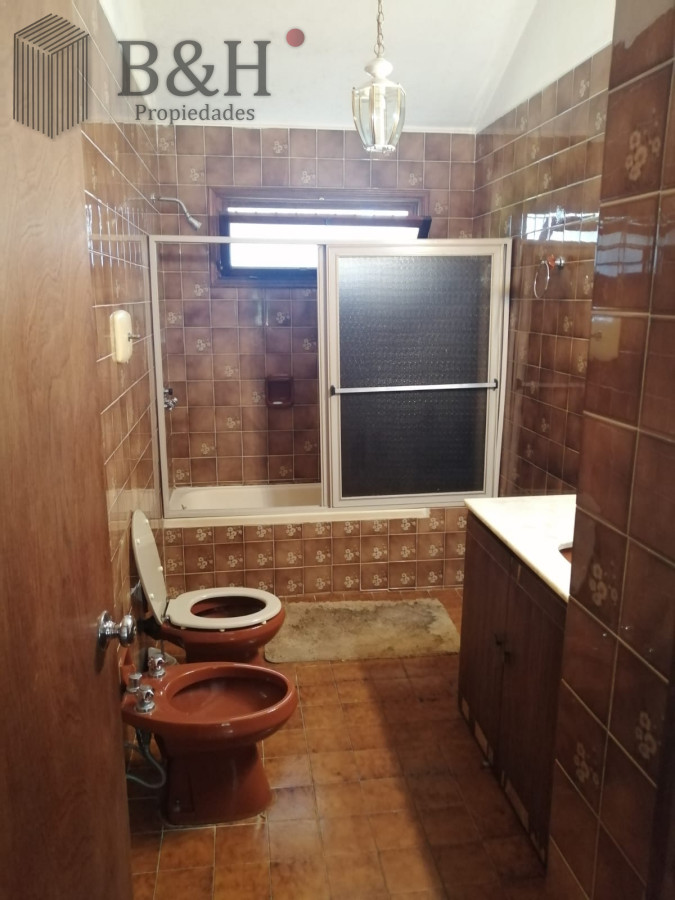 Casa ID.725 - Gran Casa en San Rafael para esta Temporada