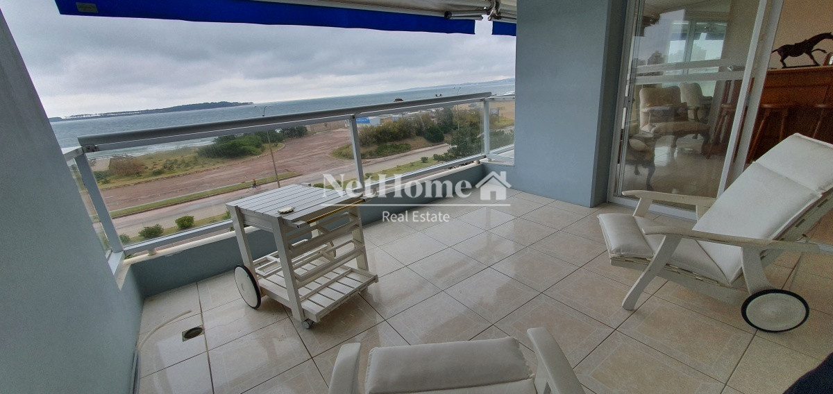 Apartamento ID.218 - Playa Mansa Apartamento de Lujo 3 Suites con Amenities Completos