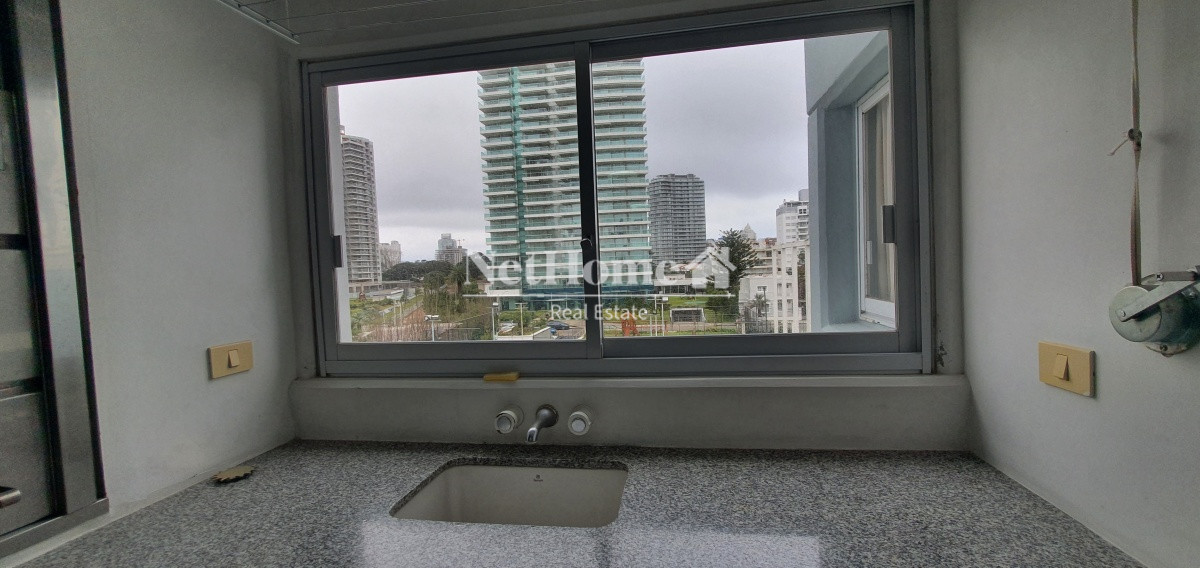 Apartamento ID.218 - Playa Mansa Apartamento de Lujo 3 Suites con Amenities Completos