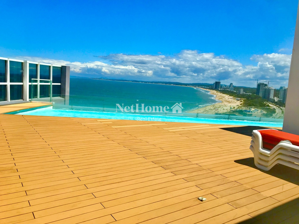 Apartamento ID.209 -  Chiverta Pent House Triplex 4 dormitorios + Dependencia de servicio y Vista  360 Grados