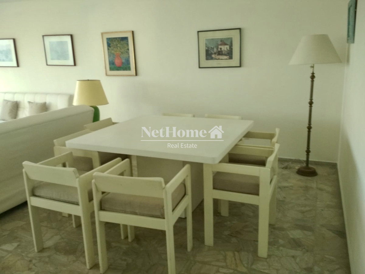 Apartamento ID.200 - Playa Mansa Apartamento 3 Dormitorios Primera Linea