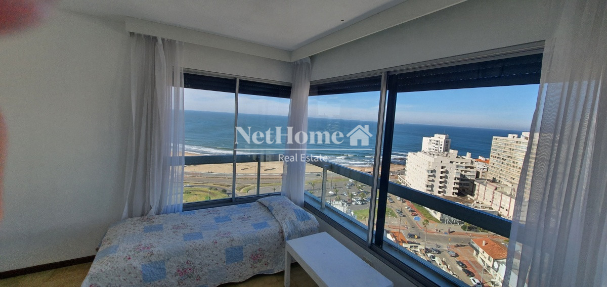 Apartamento ID.219 - Apartamento de 3 dormitorios con espectacular vista al mar.