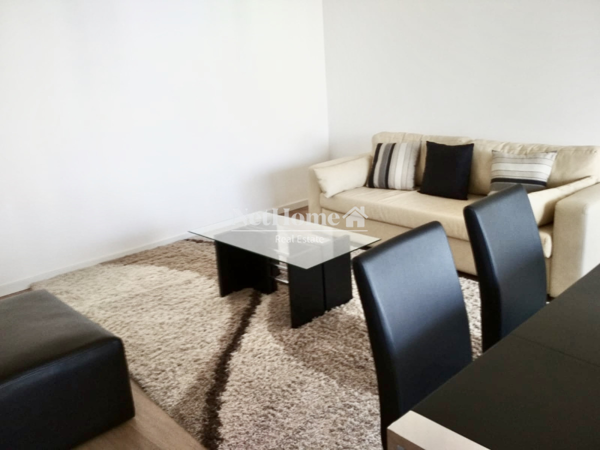 Apartamento ID.225 - Playa Mansa Apartamento 2 Dormitorios  A metros del Mar.