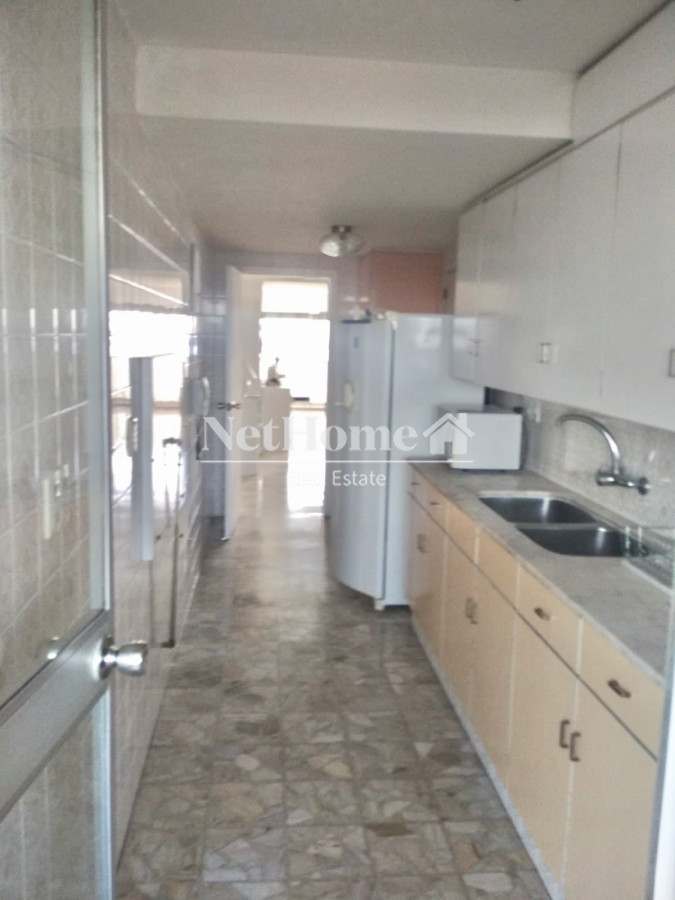 Apartamento ID.200 - Playa Mansa Apartamento 3 Dormitorios Primera Linea
