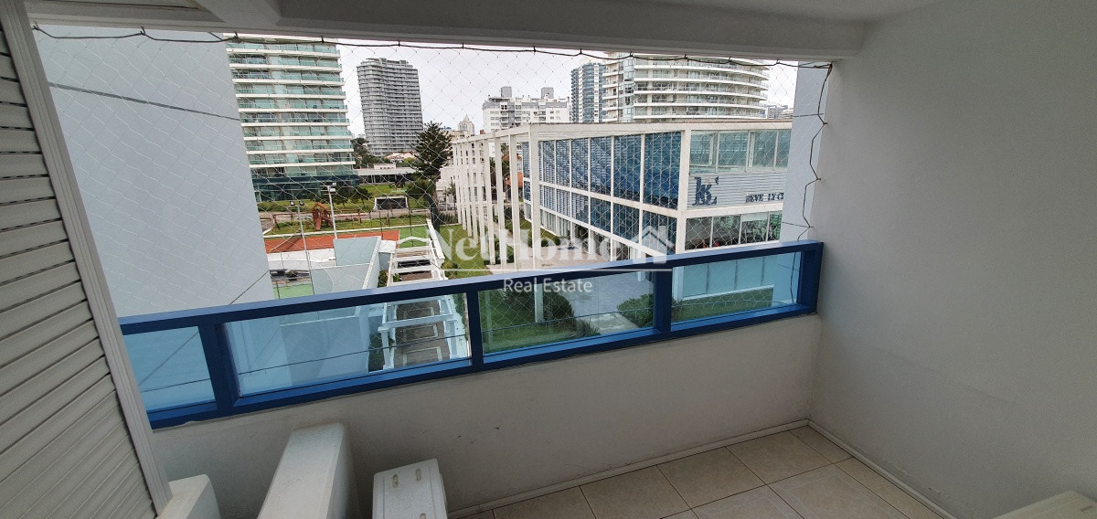 Apartamento ID.218 - Playa Mansa Apartamento de Lujo 3 Suites con Amenities Completos