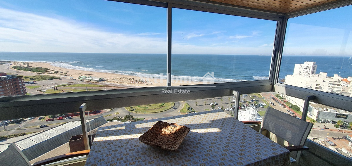 Apartamento ID.219 - Apartamento de 3 dormitorios con espectacular vista al mar.