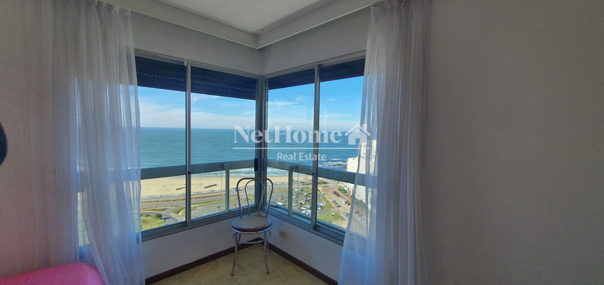Apartamento ID.219 - Apartamento de 3 dormitorios con espectacular vista al mar.