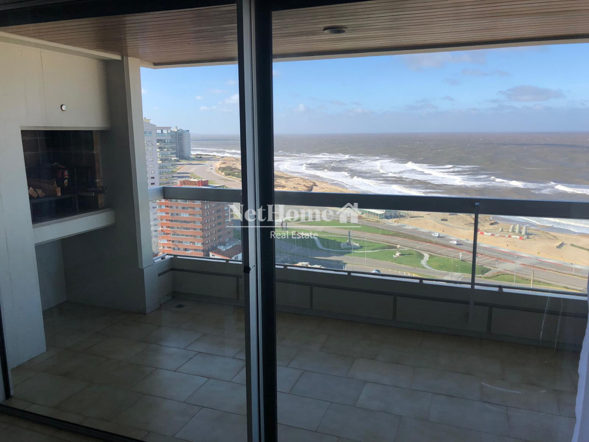 Apartamento ID.219 - Apartamento de 3 dormitorios con espectacular vista al mar.