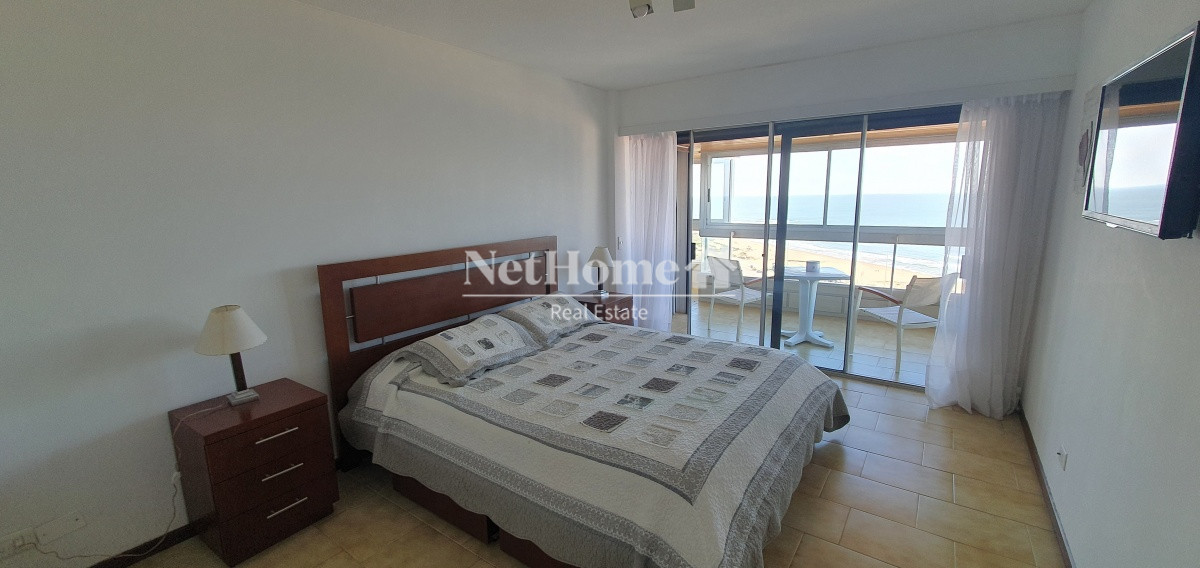 Apartamento ID.219 - Apartamento de 3 dormitorios con espectacular vista al mar.