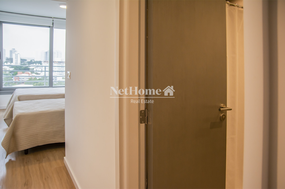 Apartamento ID.206 - Playa Mansa Apartamento 3 Dormitorios Piso alto Amenities Completos