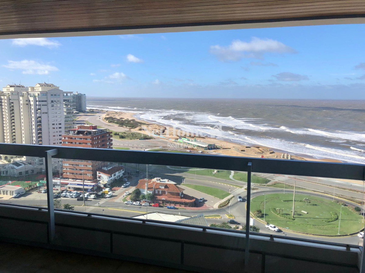 Apartamento ID.219 - Apartamento de 3 dormitorios con espectacular vista al mar.