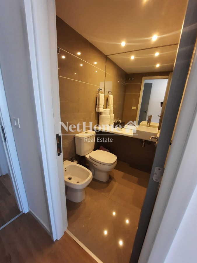 Apartamento ID.202 - Playa Mansa Apartamento 2 Suites Amenities Completos