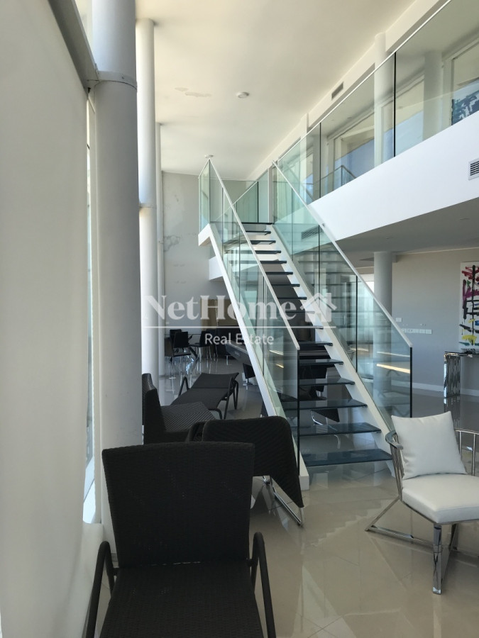 Apartamento ID.209 -  Chiverta Pent House Triplex 4 dormitorios + Dependencia de servicio y Vista  360 Grados