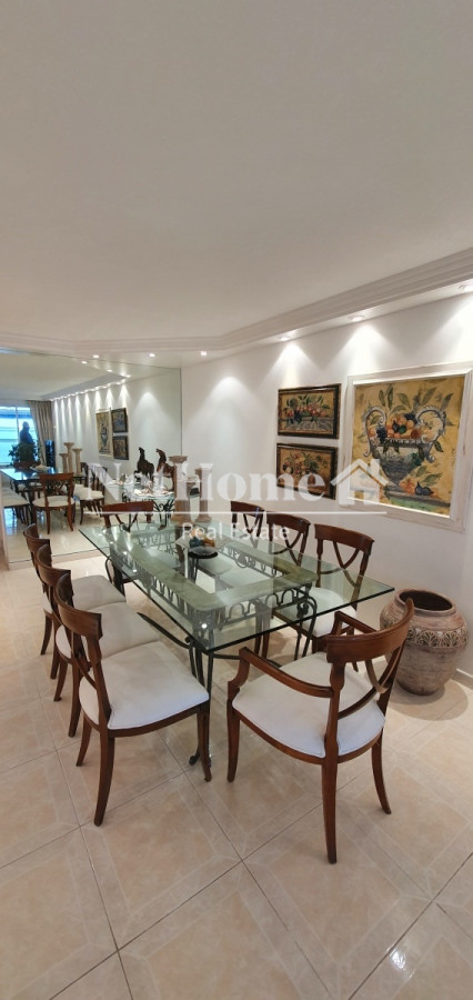 Apartamento ID.218 - Playa Mansa Apartamento de Lujo 3 Suites con Amenities Completos