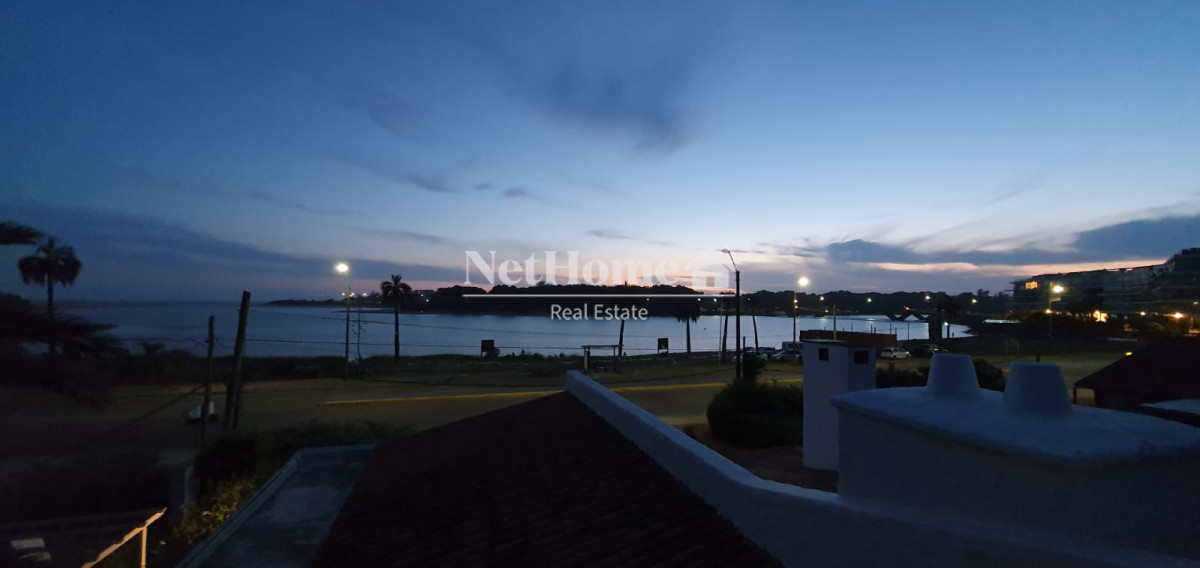 Casa ID.54 - La Barra Casa 3 dormitorios Vista al arroyo