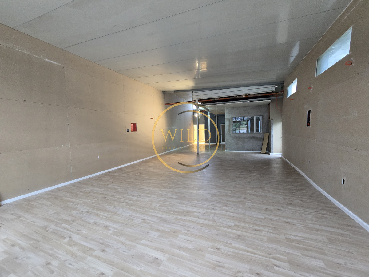 Local Comercial ID.2496 - Local Amplio en La Barra (frente a plaza con pista de skate)