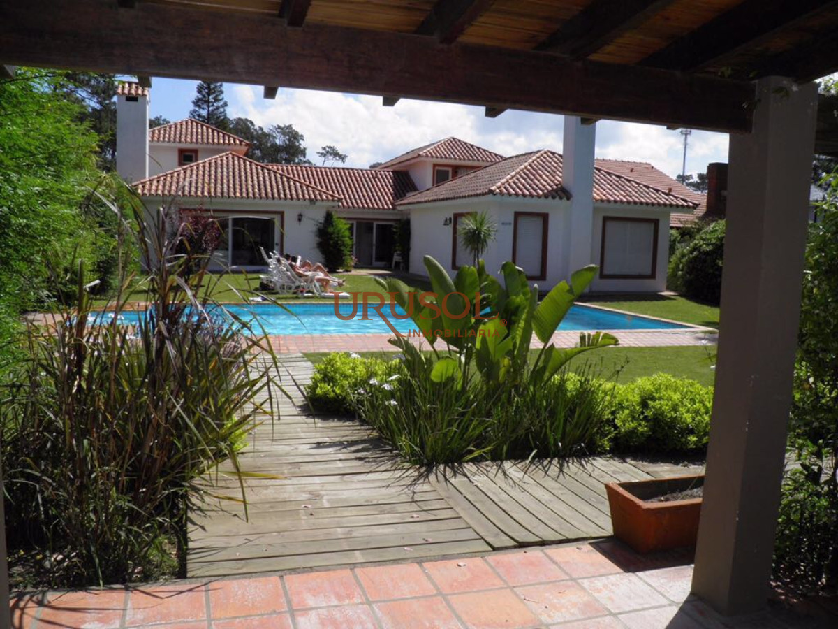 Casa ID.158 - hermosa casa con todas las comodidades