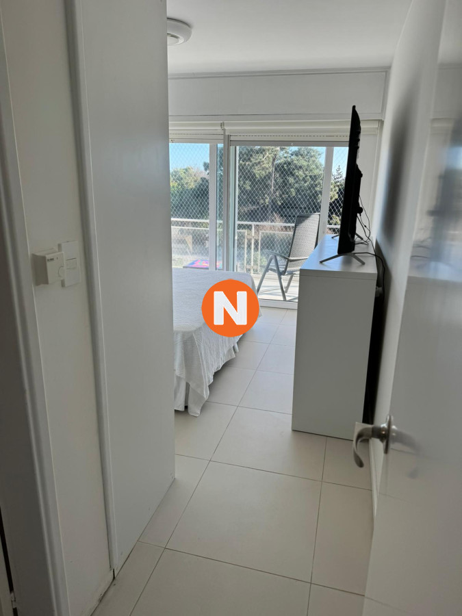 Apartamento Ref.218902 - Apartamento en venta, pda. 9 frente al mar, mansa, Punta del Este
