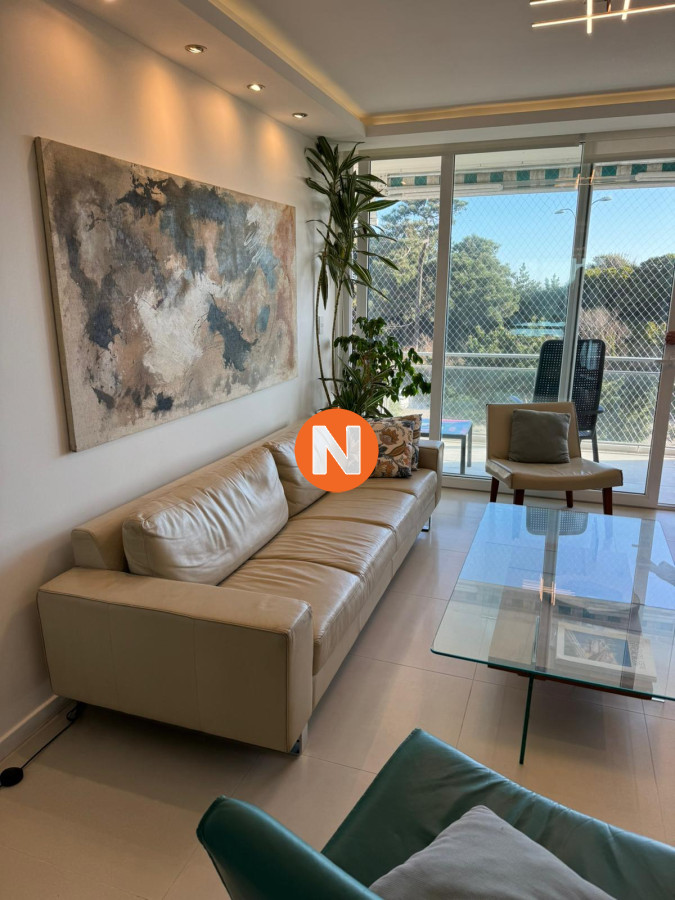 Apartamento Ref.218902 - Apartamento en venta, pda. 9 frente al mar, mansa, Punta del Este
