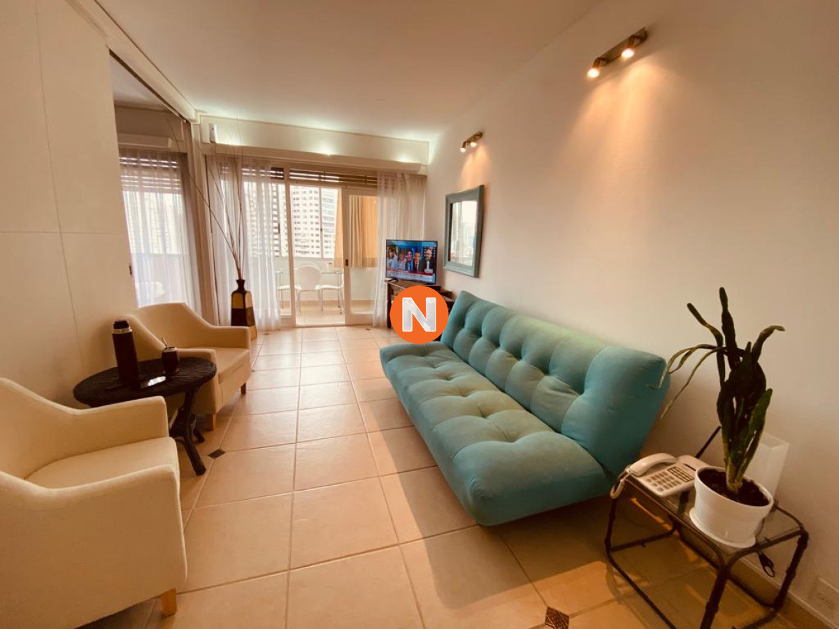 Apartamento en alquiler en Edificio Vanguardia  - NLV222022A