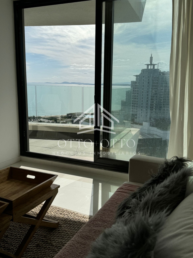 Apartamento ID.28506 - Artower de 2 dormitorios en piso alto en venta! 