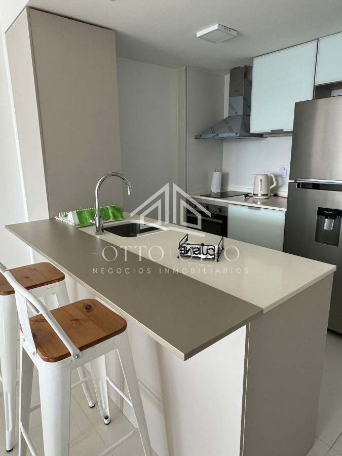 Apartamento ID.28506 - Artower de 2 dormitorios en piso alto en venta! 