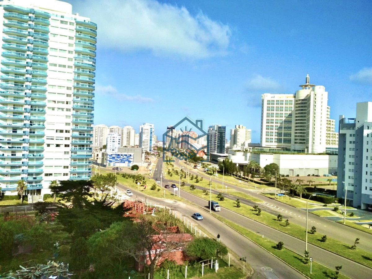 Apartamento ID.879/Venta-Mansa- - Venta Mansa 