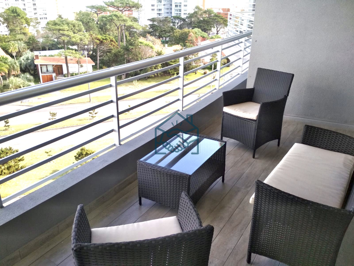 Apartamento ID.879/Venta-Mansa- - Venta Mansa 