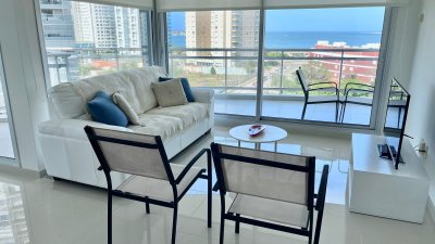 Apartamento ID.632/Apartamento-de-3-dormitorios-en-venta-en-primeras-paradas-de-playa-mansa - Apartamento de 3 dormitorios en venta en primeras paradas de playa mansa