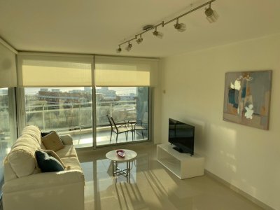 Apartamento ID.632/Apartamento-de-3-dormitorios-en-venta-en-primeras-paradas-de-playa-mansa - Apartamento de 3 dormitorios en venta en primeras paradas de playa mansa