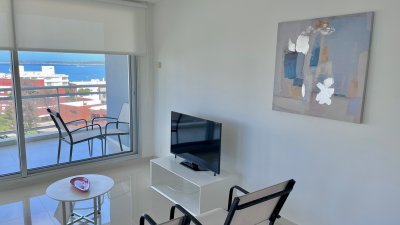 Apartamento ID.632/Apartamento-de-3-dormitorios-en-venta-en-primeras-paradas-de-playa-mansa - Apartamento de 3 dormitorios en venta en primeras paradas de playa mansa