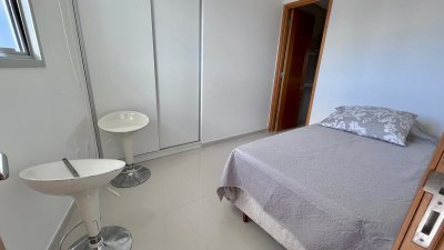 Apartamento ID.632/Apartamento-de-3-dormitorios-en-venta-en-primeras-paradas-de-playa-mansa - Apartamento de 3 dormitorios en venta en primeras paradas de playa mansa