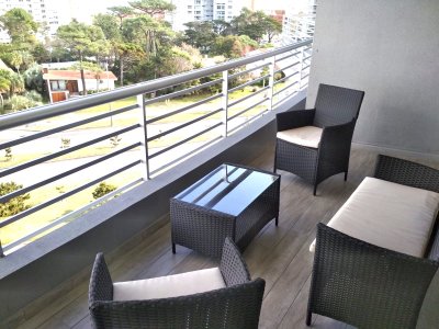 Apartamento ID.879/Venta-Mansa- - Venta Mansa 