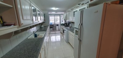 Apartamento ID.464/Apartamento-de-Lujo-frente-al-agua - Apartamento de Lujo frente al agua