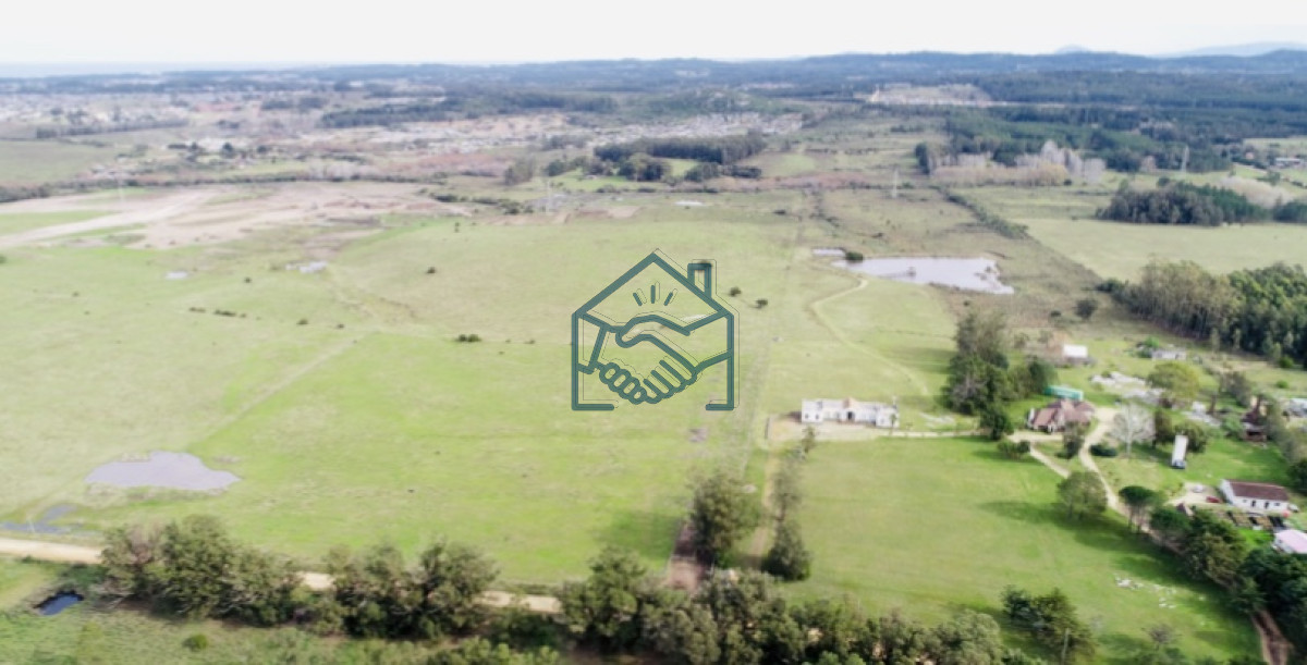 Chacra ID.462/Chacra-importante-en-R.-39-con-700-m2.-construidos - Chacra importante en R. 39 con 700 m2. construidos