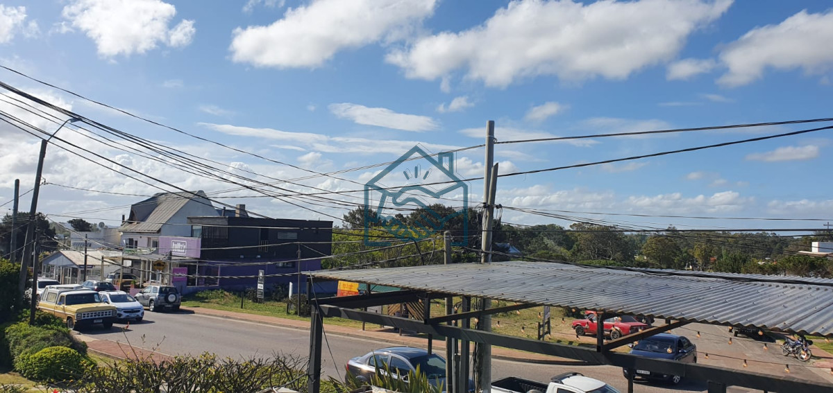 Local Comercial ID.463/La-Barra-(local-y-casa) - La Barra (local y casa)