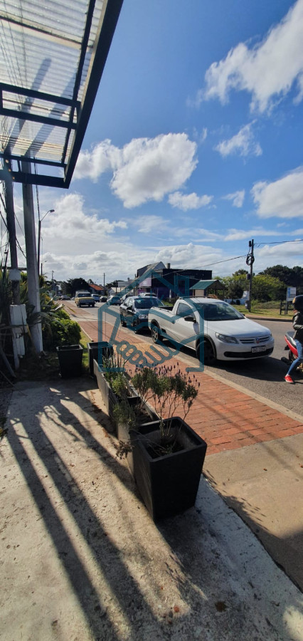 Local Comercial ID.463/La-Barra-(local-y-casa) - La Barra (local y casa)