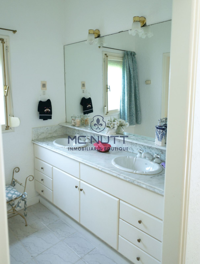 Casa ID.579/ - hermosa casa con todas las comodidades