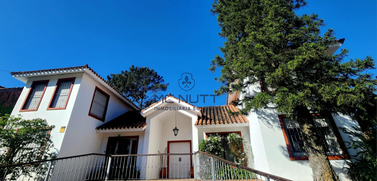 Casa ID.579/ - hermosa casa con todas las comodidades