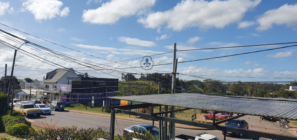 Local Comercial ID.576/ - La Barra (local y casa)