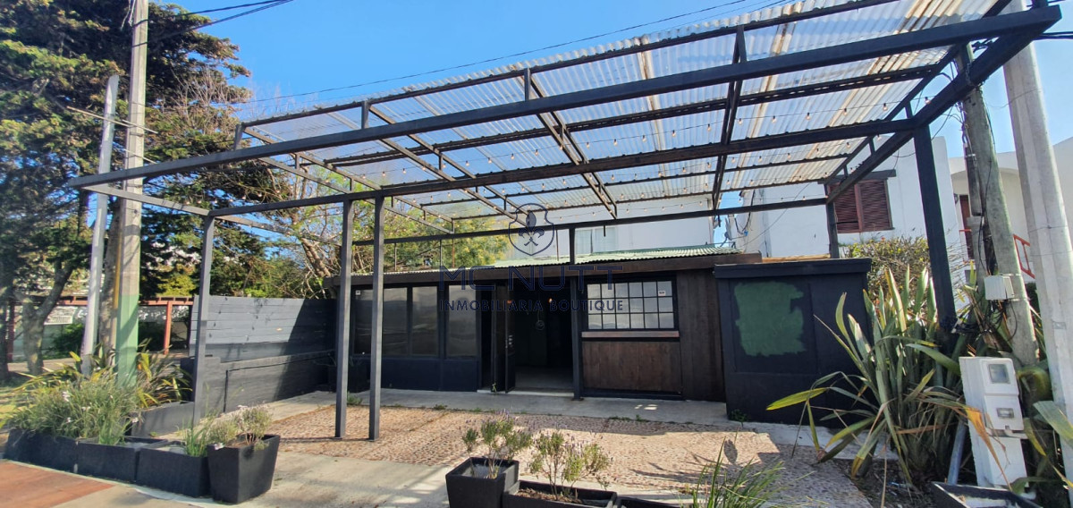 Local Comercial ID.576/ - La Barra (local y casa)