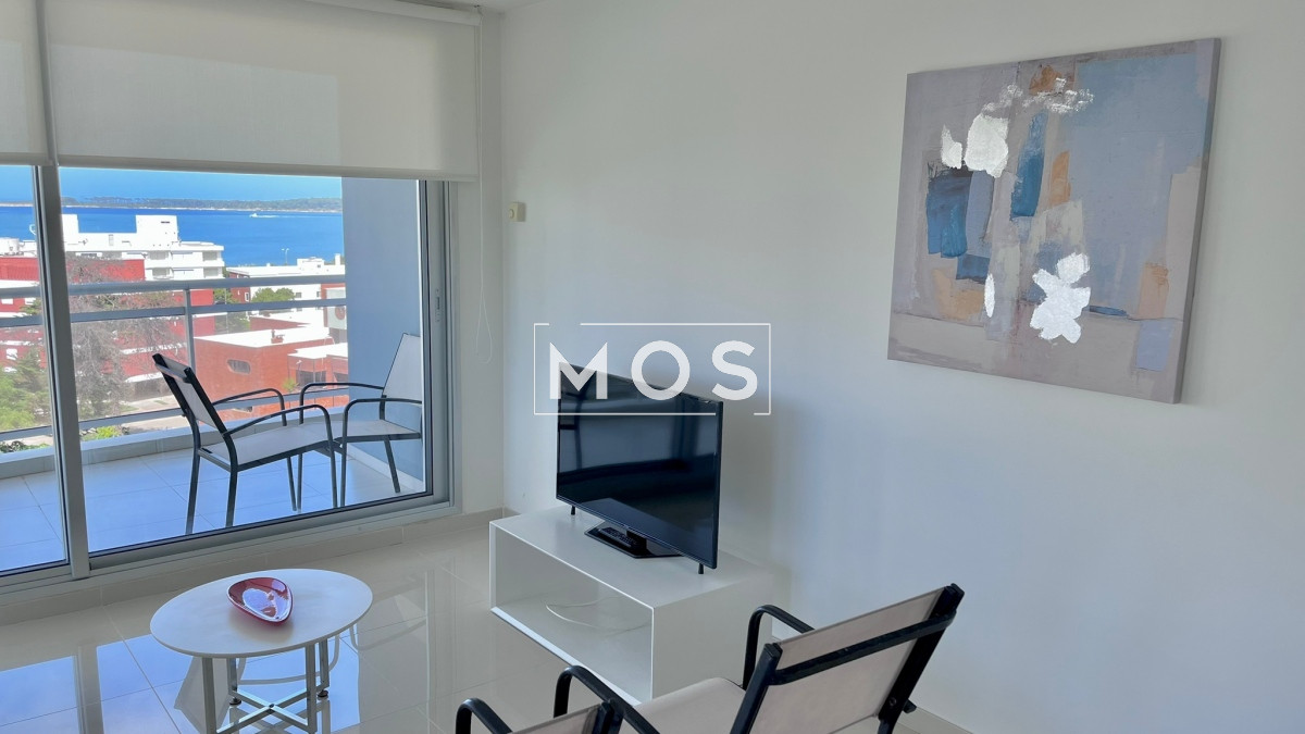 Apartamento ID.2677 - Apartamento de 3 dormitorios en venta en primeras paradas de playa mansa