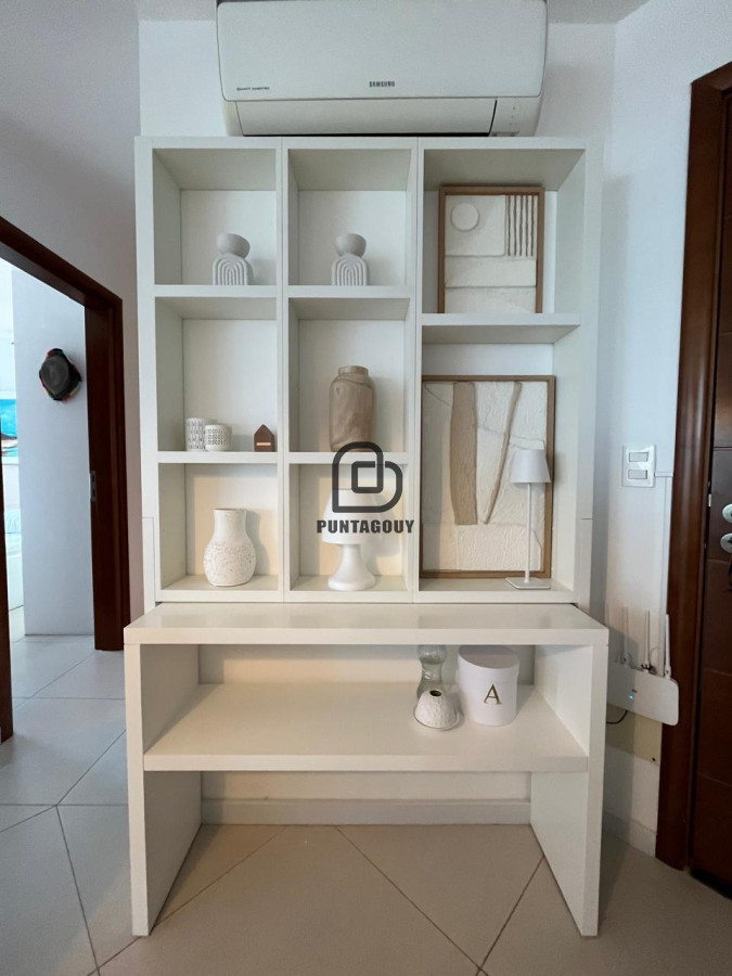 Apartamento ID.1636 - Alquiler en Peninsula a pasos del Puerto de Punta del este