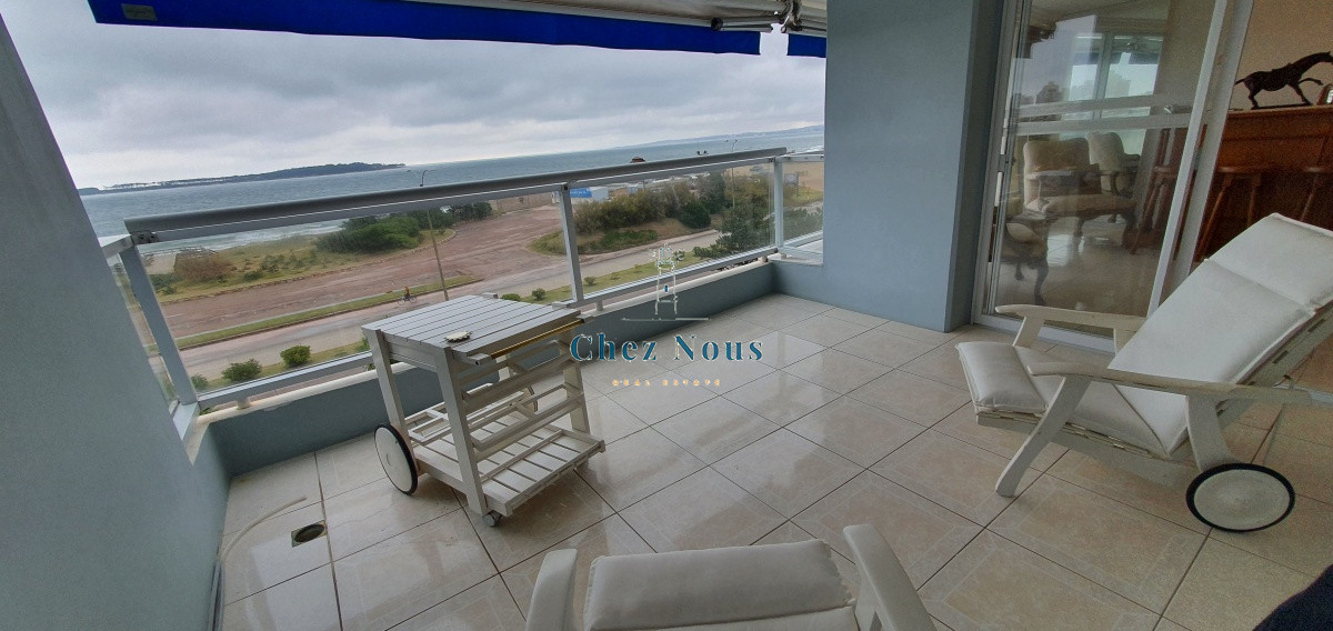 Apartamento ID.132 - Apartamento de Lujo frente al agua