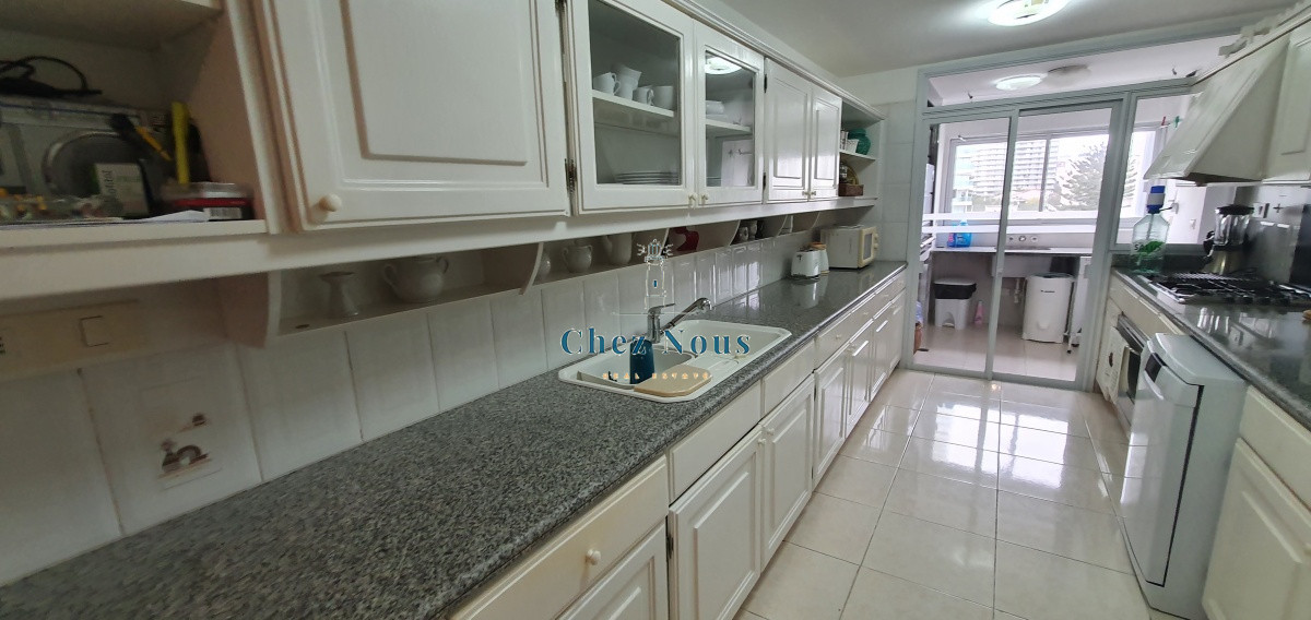 Apartamento ID.132 - Apartamento de Lujo frente al agua