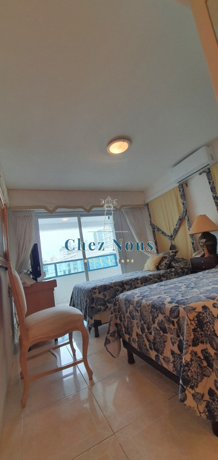 Apartamento ID.132 - Apartamento de Lujo frente al agua