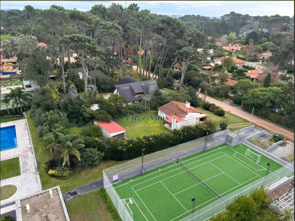 Apartamento ID.886 - Monoambiente sobre Av. Roosevelt en Venta. 
