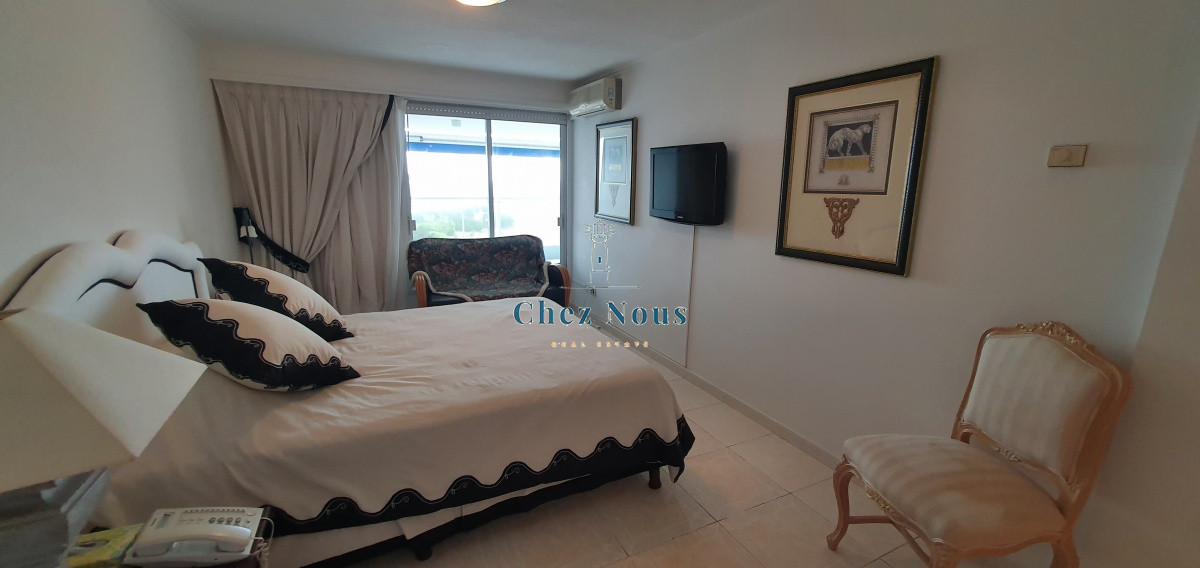 Apartamento ID.132 - Apartamento de Lujo frente al agua
